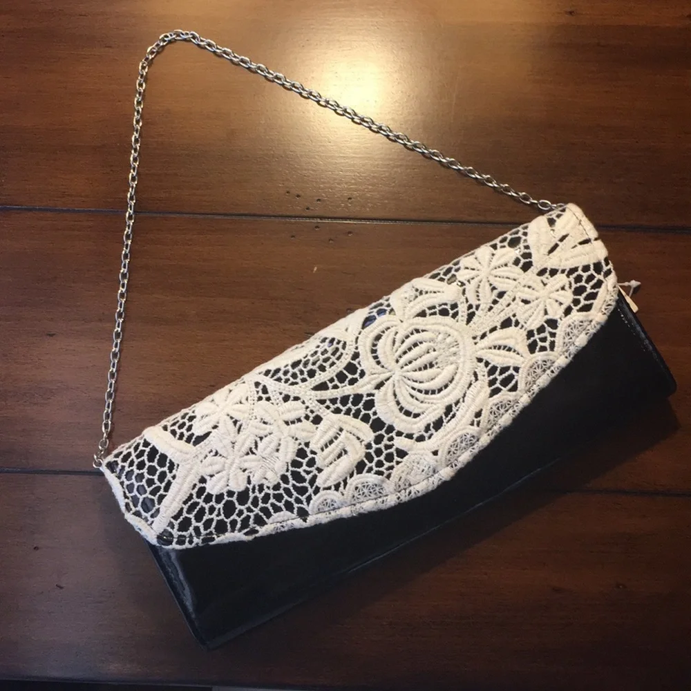 Patent Leather and Lace Evening Bag Cl… - Picture 5 of 5